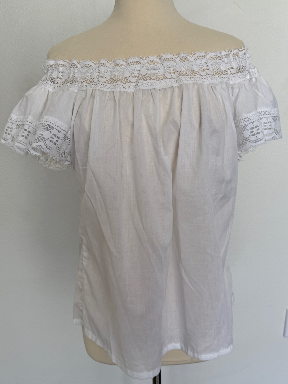 Vintage 70s White Lace Peasant Blouse Prairie Folk Top